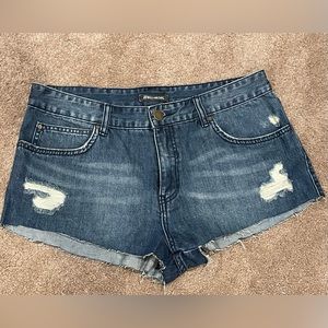 Billabong mid rise denim shorts